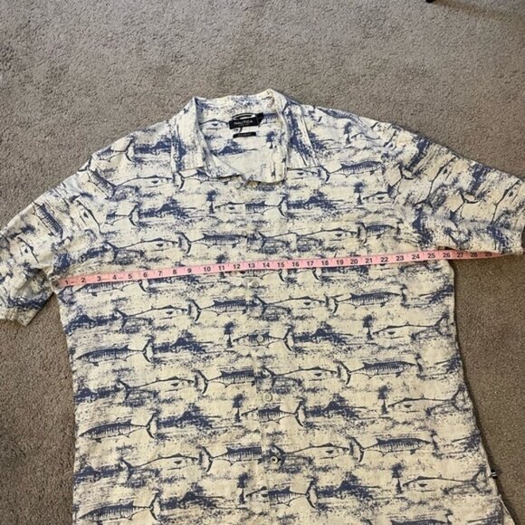 Nautica Classic Fit Blue Ocean Fish Short Sleeve Button Down Shirt- Size XL - Picture 9 of 10